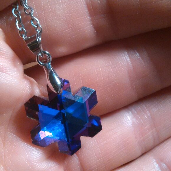 Magic Color Crystal Snowflake Brass Pendant Stainless Steel Necklace - Picture 14 of 16